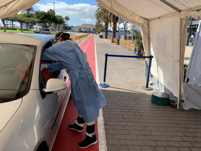Toma de muestras en el Museo Elder (Foto TA)